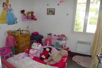 Location appartment sur Iron Malickchugaev03@hotmail.fr photo 1